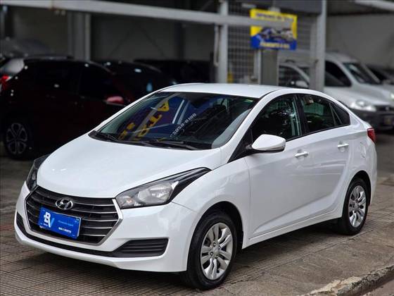 HYUNDAI HB20S 1.6 COMFORT PLUS 16V FLEX 4P MANUAL